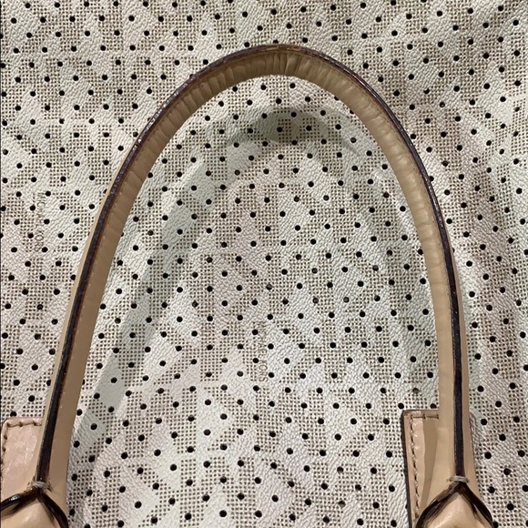 Authentic Michael Kors Hamilton Large Tote - Picture 10 of 14